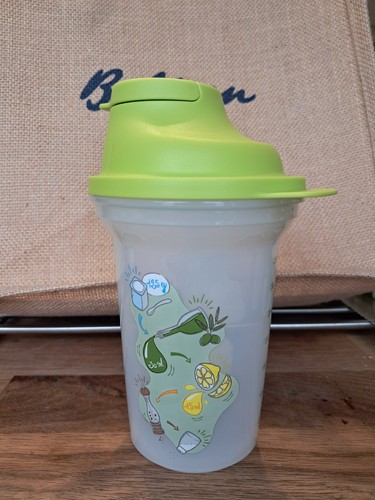 Tupperware shake 350 - tupperware,