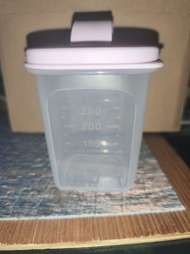 Tupperware mess go - mess,